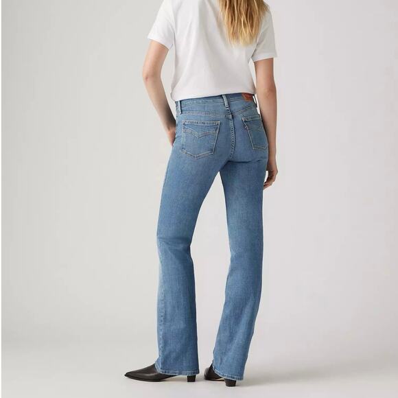 Levi's Women's Vintage Classic Bootcut Jeans Stretch Medium Wash Blue Size 10 - Picture 2 of 9